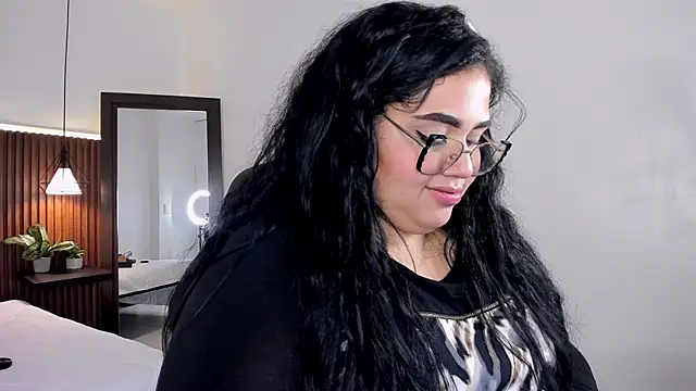 Snapshot of _michel_bbw chatting on March 2025 02:46:02 AM michel bbw online show from March 2025 02:46:02 AM