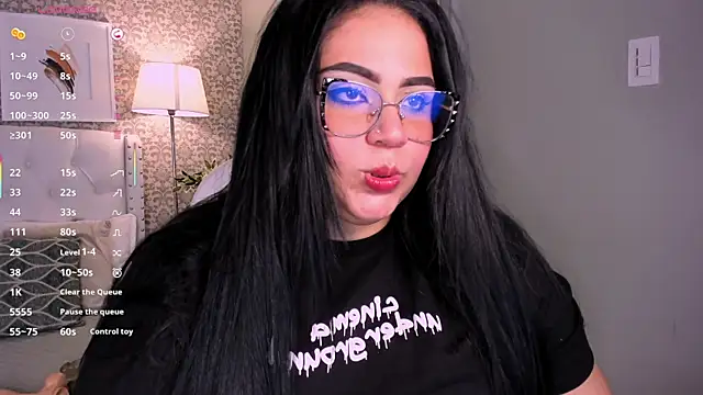 Snapshot of _michel_bbw chatting on March 2025 01:57:02 AM michel bbw online show from March 2025 01:57:02 AM