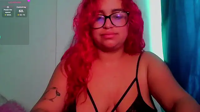 EstefyTabbo online show from July 2026 12:40:01 PM