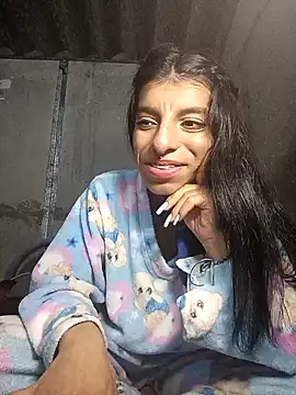 Snapshot of Ariell_Kieran chatting on February 2025 10:59:01 PM Ariell Kieran online show from February 2025 10:59:01 PM