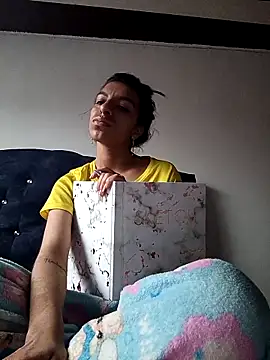 Snapshot of Ariell_Kieran chatting on February 2025 08:36:02 PM Ariell Kieran online show from February 2025 08:36:02 PM