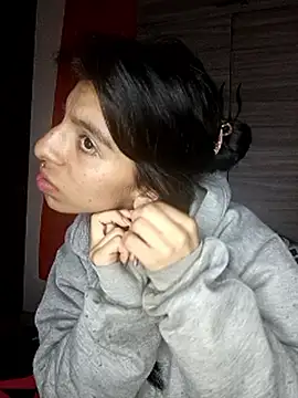 Snapshot of Ariell_Kieran chatting on September 2025 07:54:01 AM Ariell Kieran online show from September 2025 07:54:01 AM