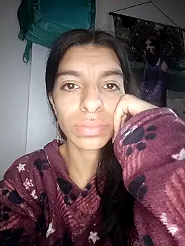 Snapshot of Ariell_Kieran chatting on September 2025 12:47:01 AM Ariell Kieran online show from September 2025 12:47:01 AM