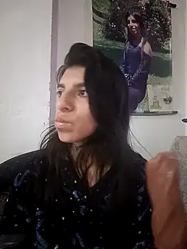 Snapshot of Ariell_Kieran chatting on October 2025 01:14:02 AM Ariell Kieran online show from October 2025 01:14:02 AM