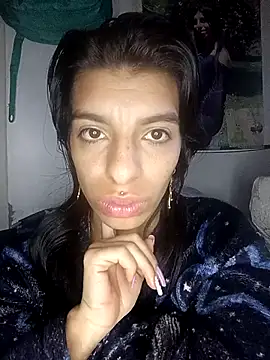 Snapshot of Ariell_Kieran chatting on October 2025 03:37:01 AM Ariell Kieran online show from October 2025 03:37:01 AM