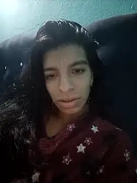 Snapshot of Ariell_Kieran chatting on October 2025 05:00:02 AM Ariell Kieran online show from October 2025 05:00:02 AM