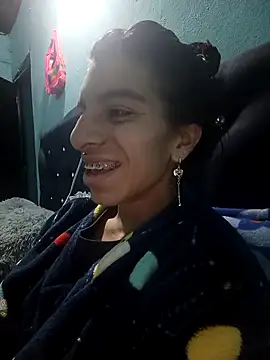 Snapshot of Ariell_Kieran chatting on November 2025 11:36:02 PM Ariell Kieran online show from November 2025 11:36:02 PM