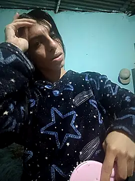 Snapshot of Ariell_Kieran chatting on November 2025 03:21:02 AM Ariell Kieran online show from November 2025 03:21:02 AM