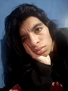 Snapshot of Ariell_Kieran chatting on December 2025 11:57:02 PM Ariell Kieran online show from December 2025 11:57:02 PM