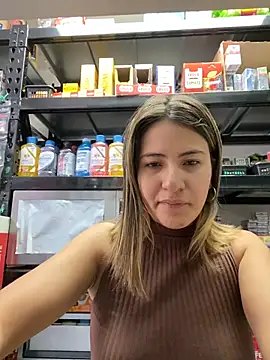 Andrea18 blonde online show from February 2026 01:43:01 PM