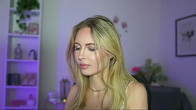 catecrago  online show from February 2025 01:52:02 PM