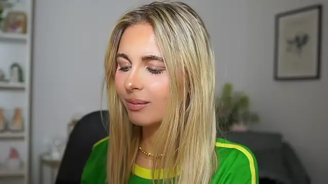 catecrago  online show from March 2025 05:21:01 PM