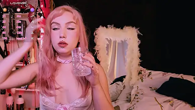 Snapshot of Bibi_Iva chatting on October 2025 09:07:02 AM Bibi Iva online show from October 2025 09:07:02 AM