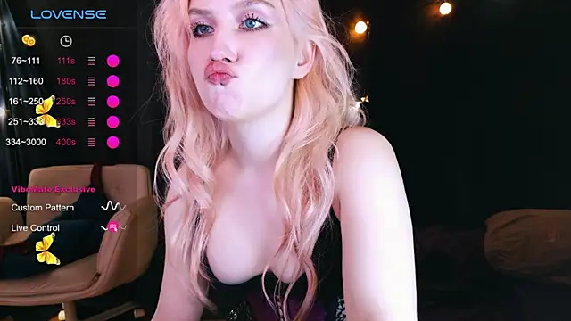 Snapshot of Bibi_Iva chatting on June 2026 05:33:02 PM Bibi Iva online show from June 2026 05:33:02 PM
