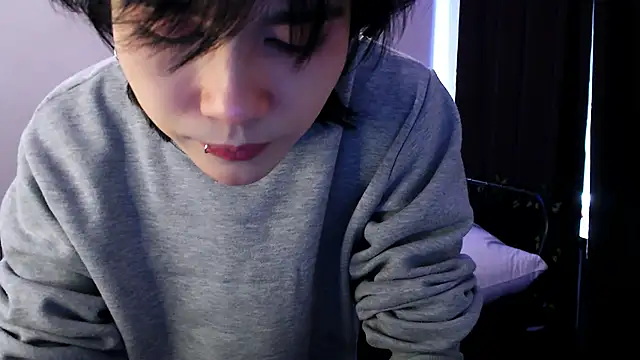 Snapshot of rennnuts chatting on March 2025 12:57:01 PM rennnuts online show from March 2025 12:57:01 PM