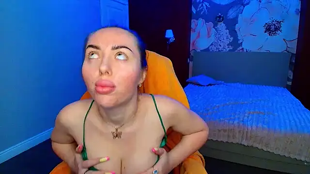 MissisCaty online show from July 2026 06:06:02 AM