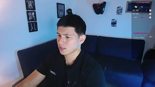 JamesCr  online show from March 2026 03:00:01 AM