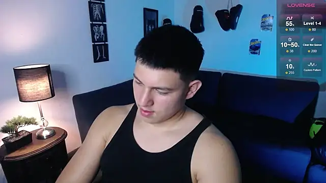 JamesCr  online show from April 2026 11:35:02 PM