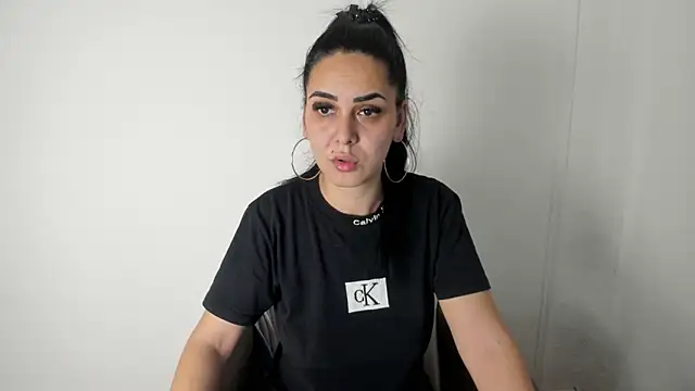 Snapshot of NicoleKatee chatting on November 2025 02:49:02 PM NicoleKatee online show from November 2025 02:49:02 PM