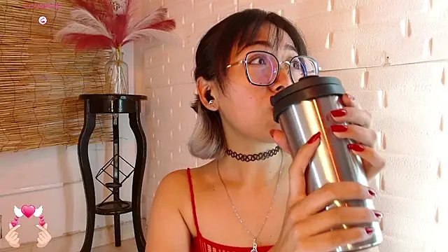 Luna 7 777 online show from February 2026 05:28:02 AM