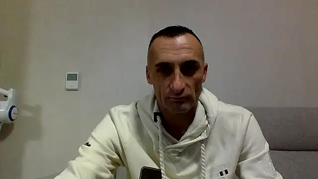 Snapshot of ANGELSANTAMARIA- chatting on October 2025 10:29:02 PM ANGELSANTAMARIA- online show from October 2025 10:29:02 PM