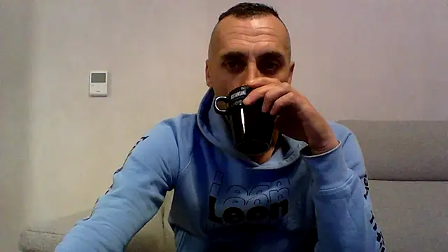 Snapshot of ANGELSANTAMARIA- chatting on November 2025 11:25:02 PM ANGELSANTAMARIA- online show from November 2025 11:25:02 PM