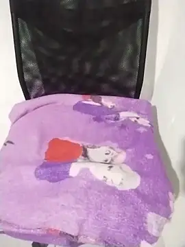 yannaluuxehot online show from March 2025 04:04:01 AM