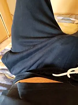 Snapshot of jonymoreno chatting on December 2025 01:05:02 PM jonymoreno online show from December 2025 01:05:02 PM