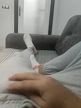 legolasleo online show from November 2025 06:51:01 PM