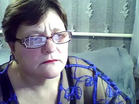 Snapshot of ElzaJewel chatting on February 2025 07:35:01 PM ElzaJewel online show from February 2025 07:35:01 PM