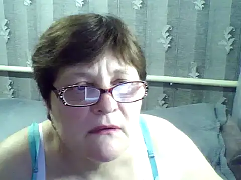 Snapshot of ElzaJewel chatting on February 2025 11:15:01 PM ElzaJewel online show from February 2025 11:15:01 PM