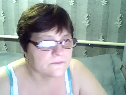 Snapshot of ElzaJewel chatting on February 2025 08:54:01 PM ElzaJewel online show from February 2025 08:54:01 PM