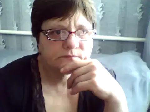 Snapshot of ElzaJewel chatting on February 2025 05:45:01 AM ElzaJewel online show from February 2025 05:45:01 AM