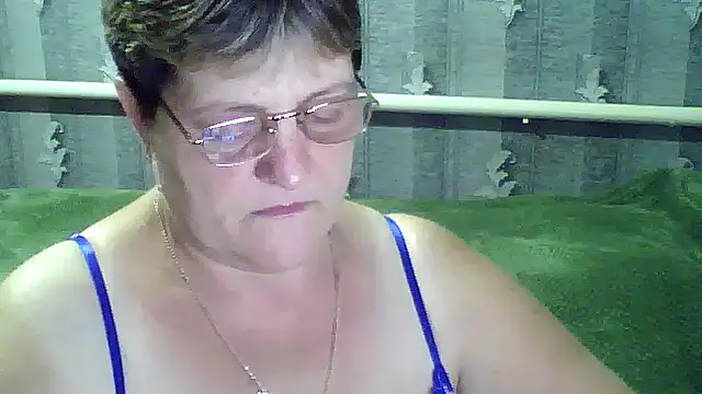 Snapshot of ElzaJewel chatting on September 2025 04:50:01 PM ElzaJewel online show from September 2025 04:50:01 PM