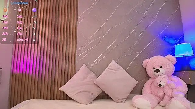 ariana jhonson1 online show from March 2026 12:22:02 PM