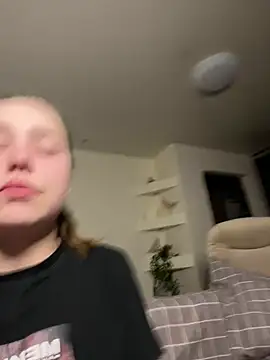 Snapshot of YourMegan chatting on May 2026 07:52:02 PM YourMegan online show from May 2026 07:52:02 PM