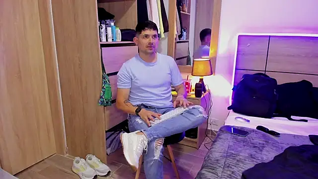 ILoveNYStyle online show from March 2025 03:40:01 AM