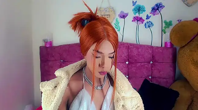 Snapshot of Khloe_Leal chatting on March 2025 09:21:01 PM Khloe Leal online show from March 2025 09:21:01 PM