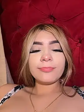 Snapshot of akirahattori chatting on November 2025 10:23:01 AM akirahattori online show from November 2025 10:23:01 AM