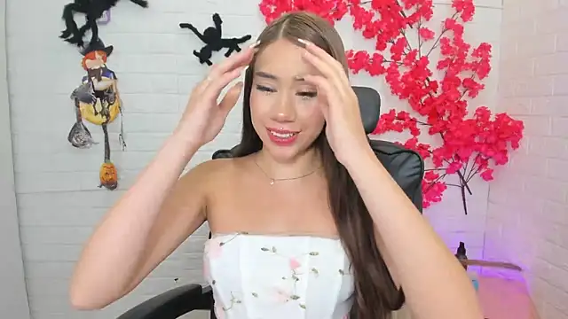 BarbieGirl    online show from October 2025 05:30:01 AM