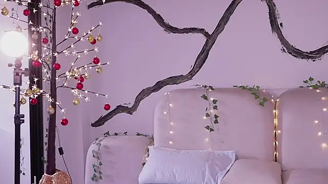 soidai miiu online show from December 2025 09:33:01 PM