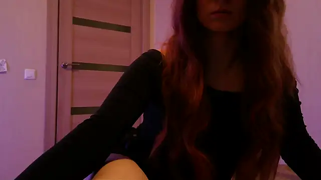  AliceOwen  online show from March 2025 10:28:01 PM