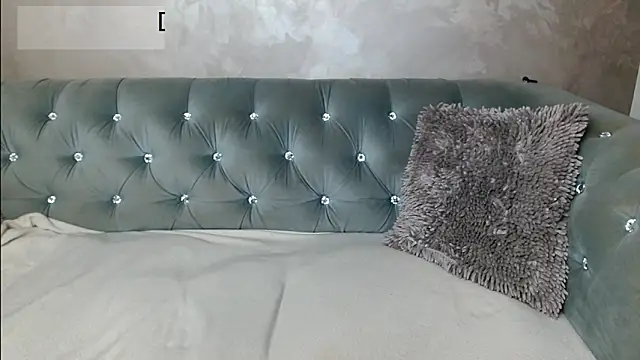 Snapshot of xoCaroxQueenxo chatting on November 2025 01:51:02 AM xoCaroxQueenxo online show from November 2025 01:51:02 AM