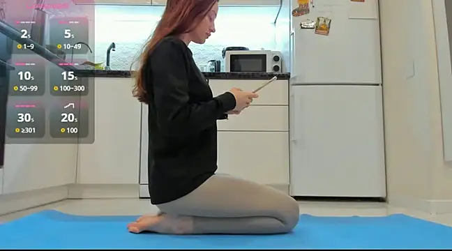 Snapshot of Katya_yoga chatting on February 2025 04:33:01 AM Katya yoga online show from February 2025 04:33:01 AM