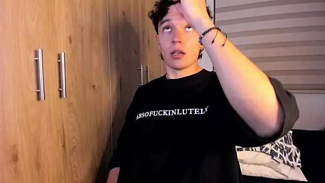 Mastrangelo xxx online show from November 2025 12:42:02 AM