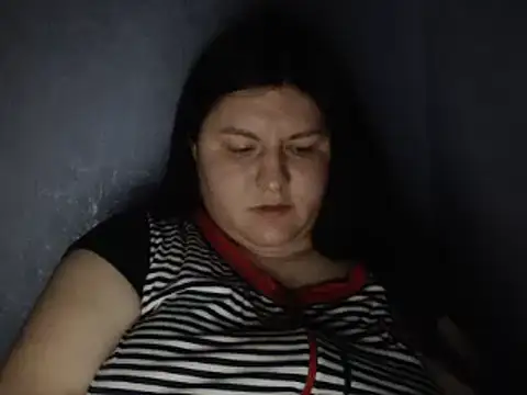 KiraSwee online show from February 2025 05:04:01 PM