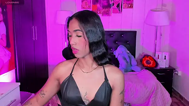 Alissemasiel online show from March 2026 08:37:01 PM