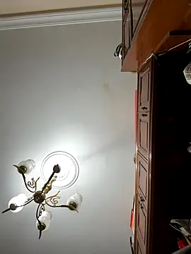 yeiyei oficial online show from October 2025 09:43:02 AM