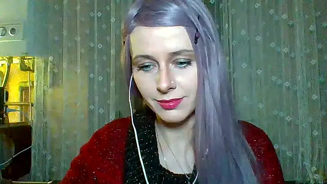 Snapshot of LuminousLady chatting on February 2025 05:15:01 PM LuminousLady online show from February 2025 05:15:01 PM