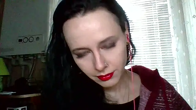Snapshot of LuminousLady chatting on November 2025 12:27:01 PM LuminousLady online show from November 2025 12:27:01 PM
